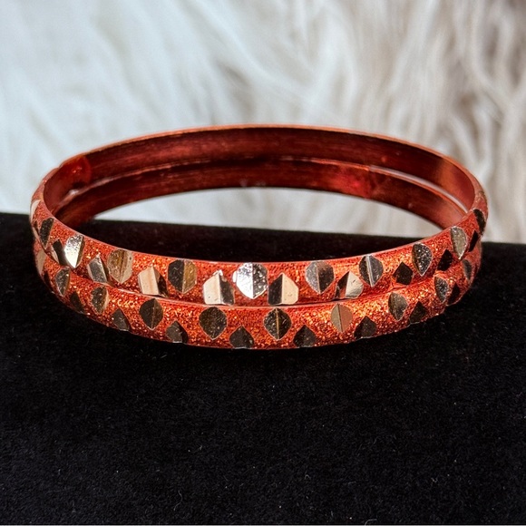 Beautiful set of 2 small bangle bracelets - Picture 6 of 12